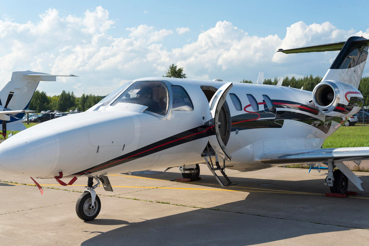 Embraer Legacy 500